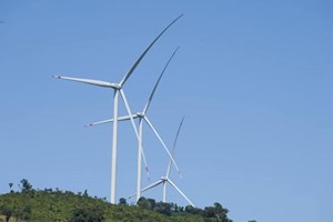 ໂຄງການພັດທະນາໄຟຟ້າພະລັງງານລົມ ສໍາເລັດ 90% ຄາດວ່າຈະເປີດນໍາໃຊ້ປີ 2025