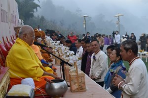 ຊາວເມືອງຄອບຮວມຕັກບາດສອງແຜນດິນລາວ-ໄທ ປະຈຳປີ 2024