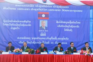 ເມືອງຕົ້ນເຜິ້ງ ປະກາດຮັບຮອງຈຸດສຸມບ້ານມອມ ເປັນຕົວເມືອງນ້ອຍໃນຊົນນະບົດ