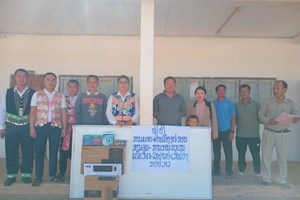 ມໍຕົ້ນ ບ້ານບໍ່ ໄດ້ຮັບອຸປະກອນການສອນ - ການຮຽນ