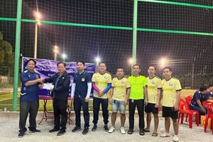 ຄໍາມ່ວນ ຈັດກິດຈະກໍາແຂ່ງຂັນບານເຕະ ເນື່ອງໃນວັນສ້າງຕັ້ງອົງການໄອຍະການປະຊາຊົນ