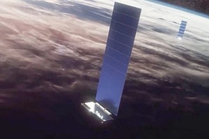 ຖ້ຽວບິນຂອງ United Airlines ຈະນຳໃຊ້ Wi-Fi ຂອງ SpaceX