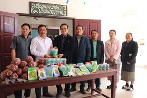 ການນໍາພະແນກກະສິກໍາແຂວງບໍລິຄໍາໄຊ ຊຸກຍູ້ວຽກງານກະສິກຳຢູ່ເມືອງປາກກະດິງ