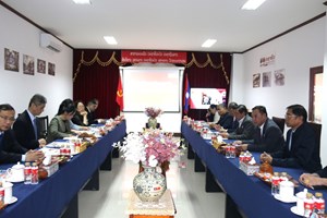 ໜັງສືພິມປະຊາຊົນ ພົບປະແລກປ່ຽນບົດຮຽນຮ່ວມກັບອົງການພາສາຕ່າງປະເທດແຫ່ງຊາດຈີນ