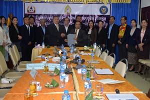 ວິທະຍາໄລສະຫວັນນະເຂດ ແລະ ໂຮງຮຽນມິດຕະພາບວຽງຈັນຮ່ວມມືສ້າງສູນຝຶກອົບຮົມພາສາຈີນ