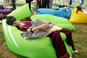 ການນອນເຊືອບຫຼັບຕອນສວາຍ ຊ່ວຍພັດທະນາການຮັບຮູ້ ແລະ ຄວາມຈຳ