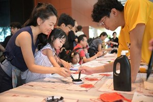 ສິງກະໂປ ອອກມາດຕະການຄວບຄຸມການໃຊ້ເວລາກັບໜ້າຈໍຂອງເດັກນ້ອຍ