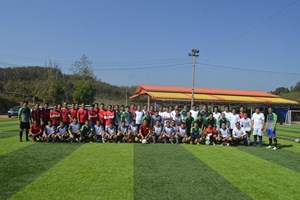 ເມືອງຊຽງຮ່ອນ ແຂ່ງຂັນກິລາມິດຕະພາບ 4 ເມືອງເໝືອ ຊິງຂັນປະທານສະພາປະຊາຊົນແຂວງ