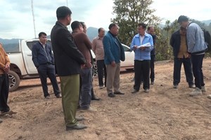 ເຈົ້າແຂວງໄຊຍະບູລີລົງມອບພື້ນທີ່ໂຄງການກໍ່ສ້າງນໍ້າປະປາ ບ້ານນາແວນ