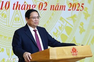 ນາຍົກຫວຽດນາມ ເປັນປະທານກອງປະຊຸມຄະນະປະຈຳລັດຖະບານກັບວິສາຫະກິດ