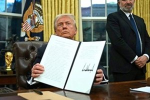 ທ່ານ ໂດນັລ ທຣໍາ ລົງນາມຄຳສັ່ງ ເກັບພາສີເຫຼັກ - ອາລູມິນຽມ ນຳເຂົ້າ 25%