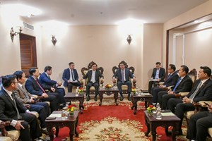 ເຈົ້າແຂວງຈຳປາສັກ ຕ້ອນຮັບຜູ້ແທນບັນດາແຂວງຂອງປະເທດໄກ້ຄຽງ