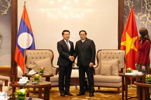 ສະຫາຍ ສະເຫຼີມໄຊ ກົມມະສິດ ເຂົ້າຢ້ຽມຂໍ່ານັບ ນາຍົກລັດຖະມົນຕີ  ສສ ຫວຽດນາມ