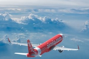 AirAsia ມາເລເຊຍ ເຄັ່ງຄັດການນຳພາວເວີແບງຂຶ້ນເຮືອນບິນ