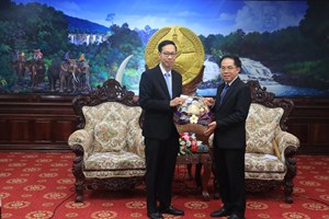 ກົງສູນໃຫຍ່ແຫ່ງຣາຊະອານາຈັກກຳປູເຈຍ ອວຍພອນການນຳແຂວງສາລະວັນ ເນື່ອງໃນບຸນປີໃໝ່ລາວ ພສ 2568