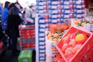 ມູນ​ຄ່າ​ເພີ່ມ​ຂອງ​ຂະ​ແໜງ​ການ​ຂາຍ​ຍົກ​ ແລະ ຂາຍ​ຍ່ອຍ​ຂອງ​ຈີນ​​ບັນ​ລຸ 3,300 ຕື້ຢວນ