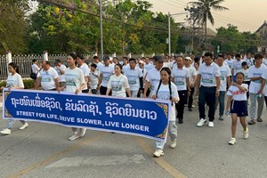 ຫຼວງພະບາງ ຈັດງານສັບປະດາແຫ່ງຊາດ ພາຍໃຕ້ຄໍາຂັວນ“ຖະໜົນເພື່ອຊີວິດ ຂັບລົດຊ້າ, ຊີວິດຍືນຍາວ”