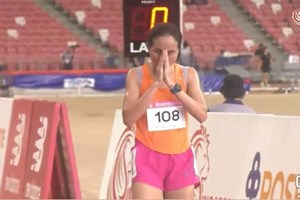 ລົດແກ້ວ ສ້າງຊື່ສຽງໃຫ້ປະເທດຊາດ ຍາດໄດ້ 2 ຫຼຽນຄຳ ແລ່ນ-ລານ ສິງກະໂປ ໂອເພັນ 2025