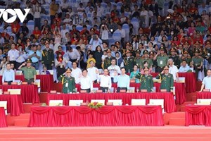 ຫວຽດນາມ ຈັດພິທີການຊ້ອມໃຫຍ່ລະດັບຊາດ ເພື່ອກະກຽມໃຫ້ແກ່ພິທີສະເຫຼີມສະຫຼອງວັນທີ 30 ເມສາ