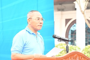 ຍ່າງເພື່ອສຸຂະພາບສະຫຼອງວັນ​ກໍາມະກອນ​ສາກົນ ຄົບຮອບ 139 ປີ