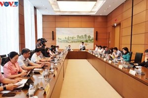 ຫວຽດນາມ ເອົາໃຈໃສ່ເປັນພິເສດໃຫ້​ບຸ​ລິ​ມະ​ສິດ​ພັດທະນາ​ວິ​ທະ​ຍາ​ສາດ​ເຕັກ​ໂນ​ໂລ​ຊີ