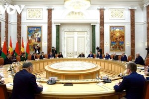 ເລຂາທິການໃຫຍ່ ຫວຽດນາມ ພົບປະເຈລະຈາກັບປະທານາທິບໍດີ ເບລາຣຸດ