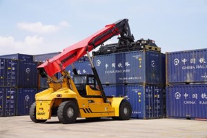 ປີ 2025 ການຂົນສົ່ງມັນຕົ້ນຜ່ານທາງລົດໄຟລາວ-ຈີນ ເພີ່ມຂຶ້ນ 43% ເມື່ອທຽບໃສ່ໄລຍະດຽວກັນຂອງປີຜ່ານມາ