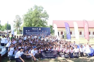 ໂຮງຮຽນ ປະຖົມສົມບູນ ບ້ານວົງສໍາພັນ ໄດ້ຮັບອຸປະກອນກິລາ ແລະ ທືນການສຶກສາ