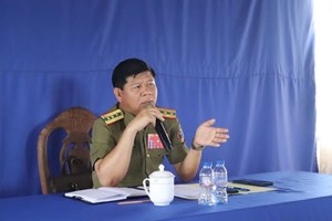 ທ່ານ ພັອ ຄຳແພງ ນຳພາວັນ ຊຸກຍູ້ວາລະແຫ່ງຊາດແກ້ໄຂບັນຫາຢາເສບຕິດ