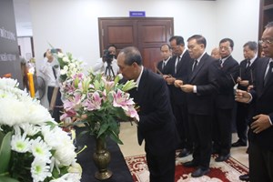 ການນຳບັນດາແຂວງພາກເໜືອຂອງລາວ ຮ່ວມໄວ້ອາໄລຕໍ່ການຈາກໄປຂອງ ສະຫາຍ ເຈິນ ດຶກ ເລືອງ