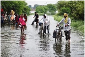 ພາຍຸພັດເຂົ້ານະຄອນຫຼວງນິວເດລີ ເຮັດໃຫ້ຖິຽວບິນຫຼາຍ 100 ຖ້ຽວໄດ້ຮັບຜົນກະທົບ