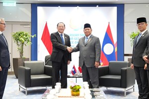 ນາຍົກລັດຖະມົນຕີ ພົບປະກັບ ປະທານາທິບໍດີ ແຫ່ງ ສ ອິນໂດເນເຊຍ