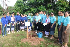 ເມືອງໄຊຍະບູລີ ສະເຫຼີມສະຫຼອງວັນປູກຕົ້ນໄມ້ແຫ່ງຊາດຄົບຮອບ 45 ປີ.