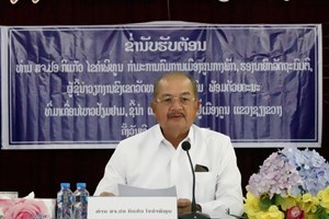 ຮອງນາຍົກລັດຖະມົນຕີໂອ້ລົມພະນັກງານຫຼັກແຫຼ່ງເມືອງຄູນ ແລະ ເມືອງຜາໄຊ