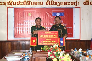 ທະຫານແຂວງ ບິ່ງດິ້ງ ຢ້ຽມຢາມ ແລະ ເຮັດວຽກ ຢູ່ກອງບັນຊາການທະຫານແຂວງ ອັດຕະປື.