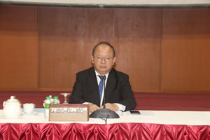 ທາບທາມຄໍາເຫັນອົງການຕ່າງປະເທດຕໍ່ຮ່າງດຳລັດ ວ່າດ້ວຍການຄຸ້ມຄອງພະນັກງານທ້ອງຖິ່ນ