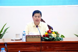 ຮອງຫົວໜ້າຄະນະໂຄສະນາອົບຮົມສູນກາງພັກ ລົງຊຸກຍູ້ວຽກງານຢູ່ແຂວງຄຳມ່ວນ