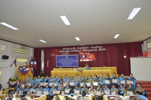 ເມືອງທຸລະຄົມ ສະຫຼອງວັນສ້າງຕັ້ງແມ່ຍິງລາວ ຕິດພັນກັບການປະຕິບັດຂໍ້ແຂ່ງຂັນ 3 ດີ