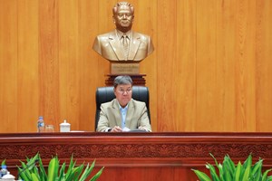 ຮຽບຮຽງເນື້ອໃນກົດໝາຍສາມັນສຶກສາ