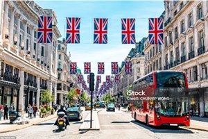 ການຊື້ສິນຄ້າມືສອງທາງອອນລາຍໃນອັງກິດ ຈະບັນລຸ 4.8 ຕື້ໂດລາ