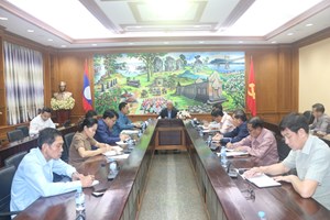 ຫົວໜ້າ ຄອສພ ເຄື່ອນໄຫວຢ້ຽມຢາມ ແລະ ເຮັດວຽກຢູ່ແຂວງຈຳປາສັກ