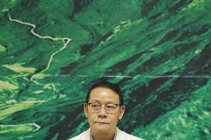 ກອງປະຊຸມ ຄົບຄະນະບໍລິຫານງານພັກ ແຂວງໄຊສົມບູນ ສະໄໝວິສາມັນ