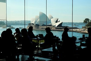 ອົສຕຣາລີ ວາງແຜນຈຳກັດການເຂົ້າເຖິງເຕັກໂນໂລຊີທີ່ໃຊ້ໃນການລ່ວງລະເມີດ