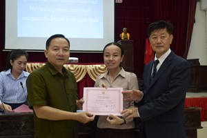 ພະແນກການເງິນ ແຂວງສາລະວັນ ສໍາເລັດຊຸດຝຶກອົບຮົມຄວາມຮູ້ສະຖິຕິເອັກແຊວ