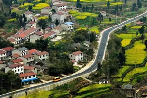 ພື້ນຖານໂຄງລ່າງຢູ່ຊົນນະບົດຂອງຈີນໄດ້ຮັບການຍົກລະດັບຢ່າງໝັ້ນທ່ຽງ