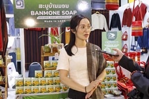 ສະບູບ້ານມອນ ອໍແກນິກ ຜະລິດຕະພັນລາວໃຊ້ດີຂອງຊາວເມືອງພວນ