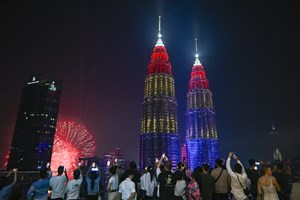 ທະນາຄານໂລກ ຄາດຄະເນເສດຖະກິດມາເລເຊຍ ຈະເຕີບໂຕ 4.1%