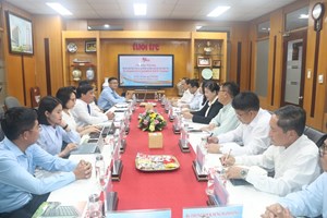 ຄະນະຜູ້ແທນ ຄອສພ ແລກປ່ຽນບົດຮຽນກັບໜັງສືພິມຕວຍແຈ ຫວຽດນາມ