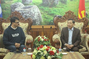 ອົງການອາຫານໂລກມອບເງິນໃຫ້ຜູ້ໄດ້ຮັບຜົນກະທົບຈາກໄພພິບັດຢູ່ແຂວງຊຽງຂວາງ 3 ຕື້ກ່ວາກີບ