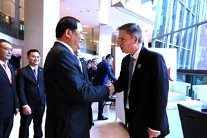 ນາຍົກ ຕ້ອນຮັບຮອງປະທານທະນາຄານໂລກ ຜູ້ຊີ້ນຳວຽກງານກຸ່ມປະເທດອາຊີຕາເວັນອອກ ແລະ ປາຊີຟິກ